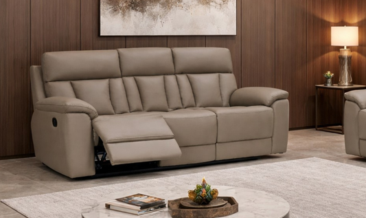 Reclining Leather Sofa with Manual Mechanism and Sleek Design