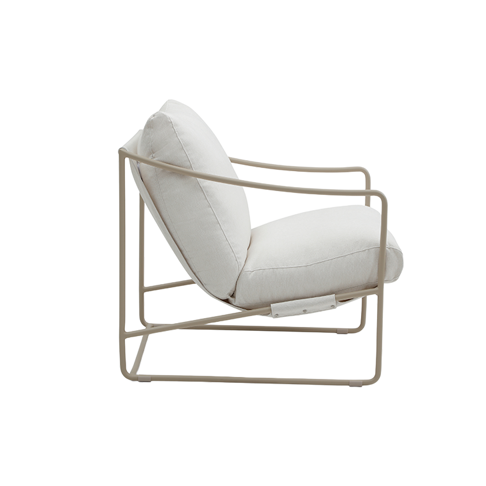 Outdoor Lounge Chair with Weather-Resistant Fabric