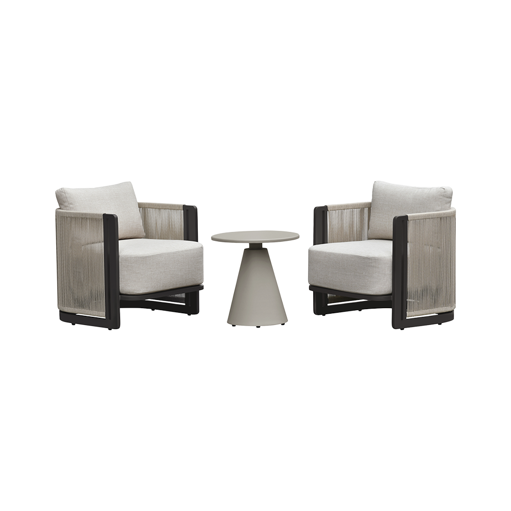 Outdoor Lounge Chair with Weather-Resistant Fabric