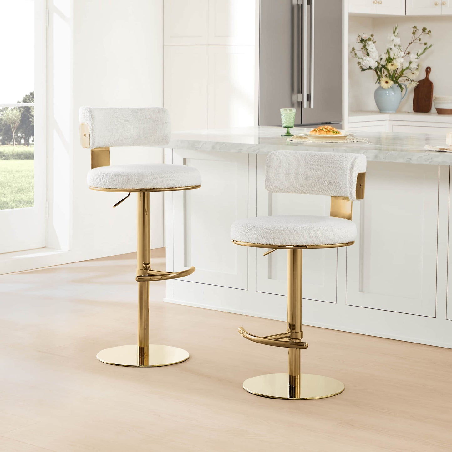 Adjustable Height Swivel Barstool with Modern Design