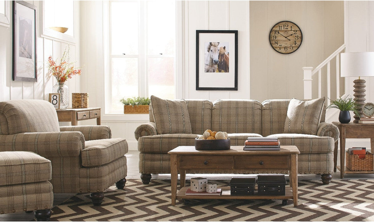 3-Seater Fabric Sofa with Rolled Arms in Bella Design