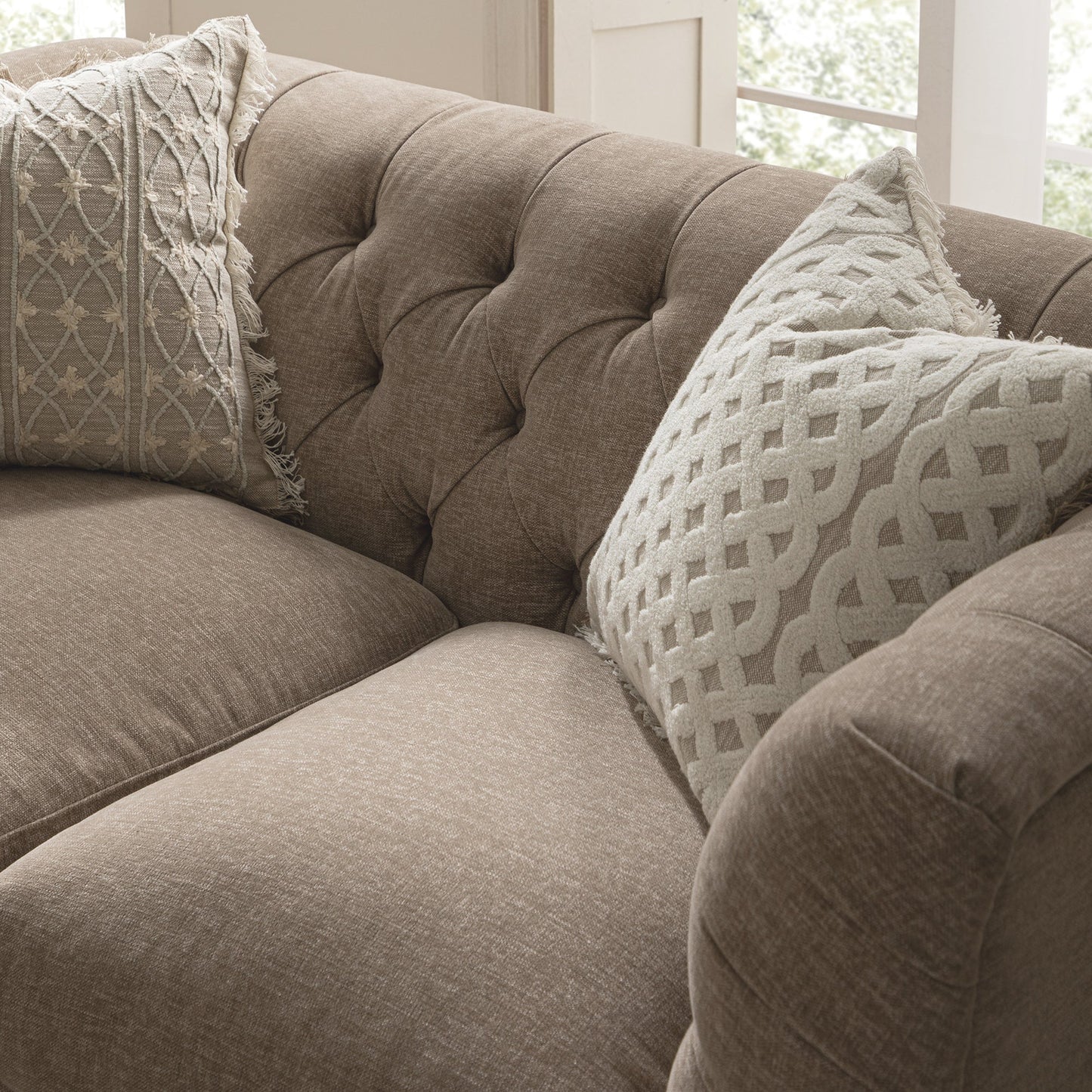 Chesterfield 2-Seater Sofa in Taupe Chenille