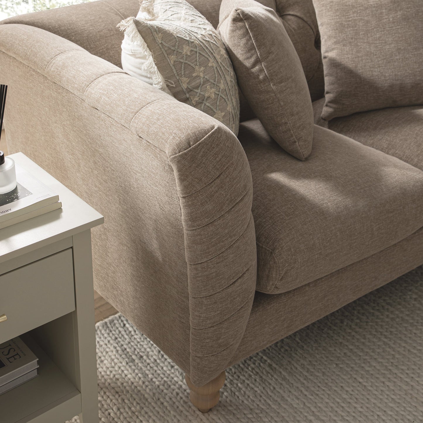 Chesterfield 2-Seater Sofa in Taupe Chenille