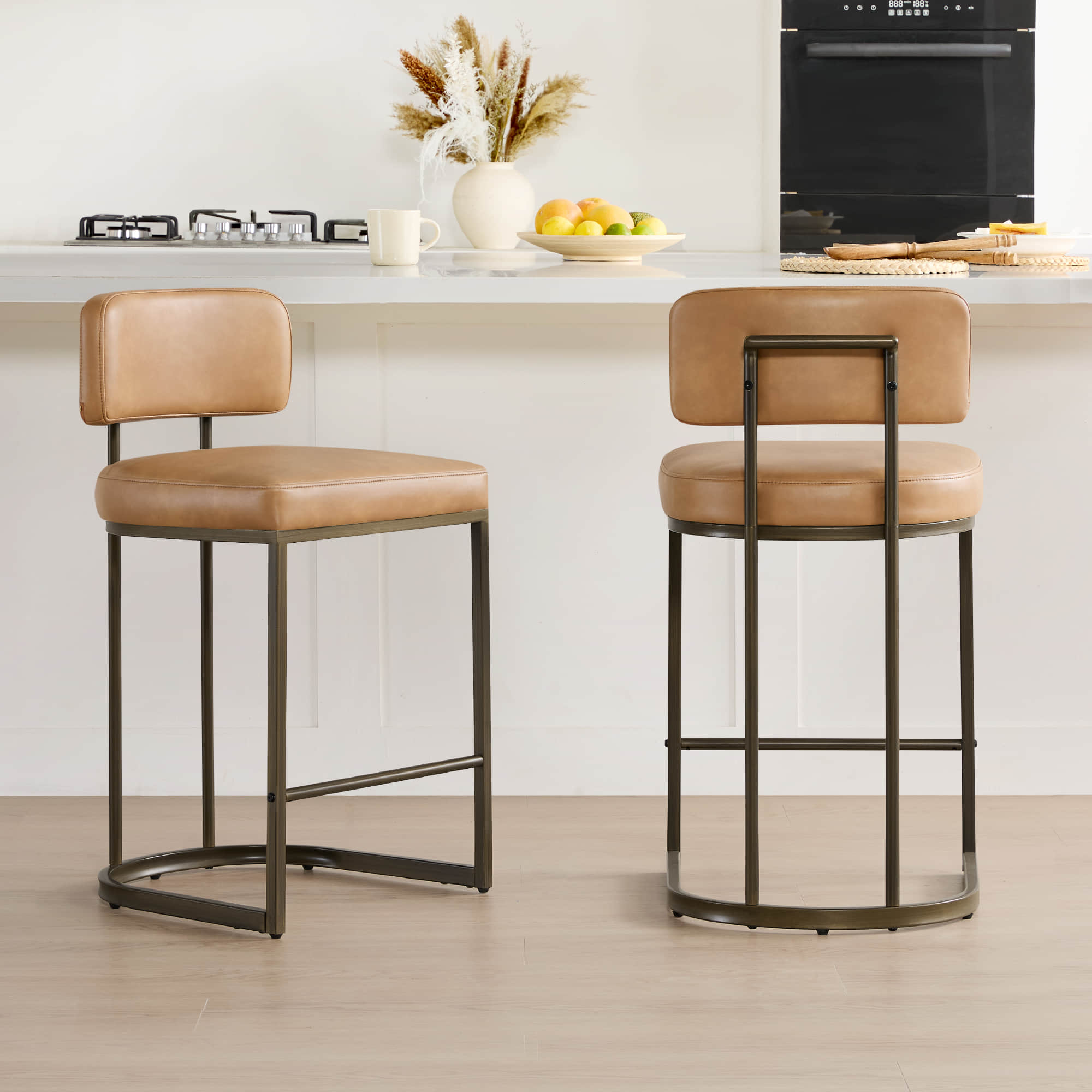 Counter Stool in Modern Upholstery with Sleek Design