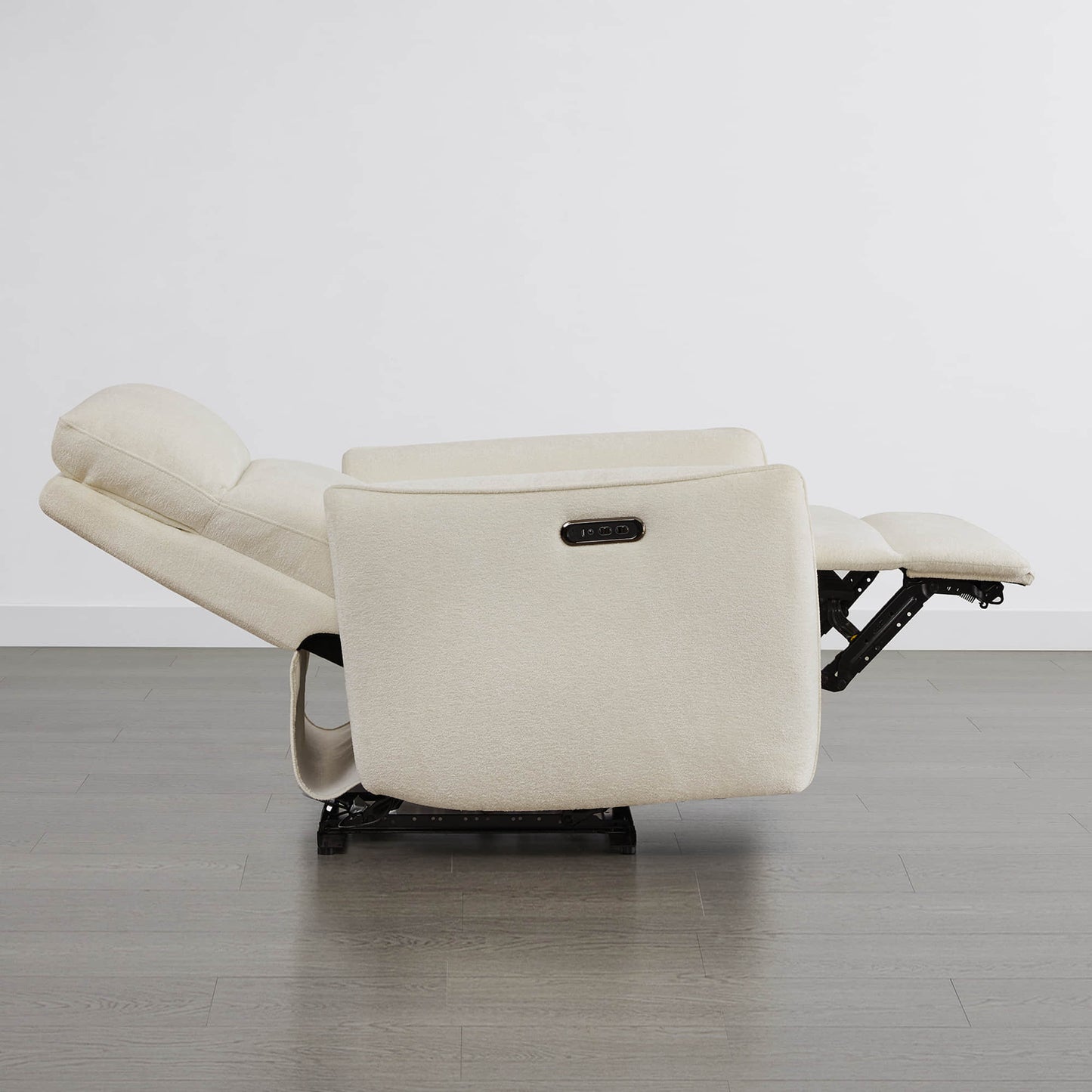 Lay-Flat Power Recliner with Adjustable Headrest