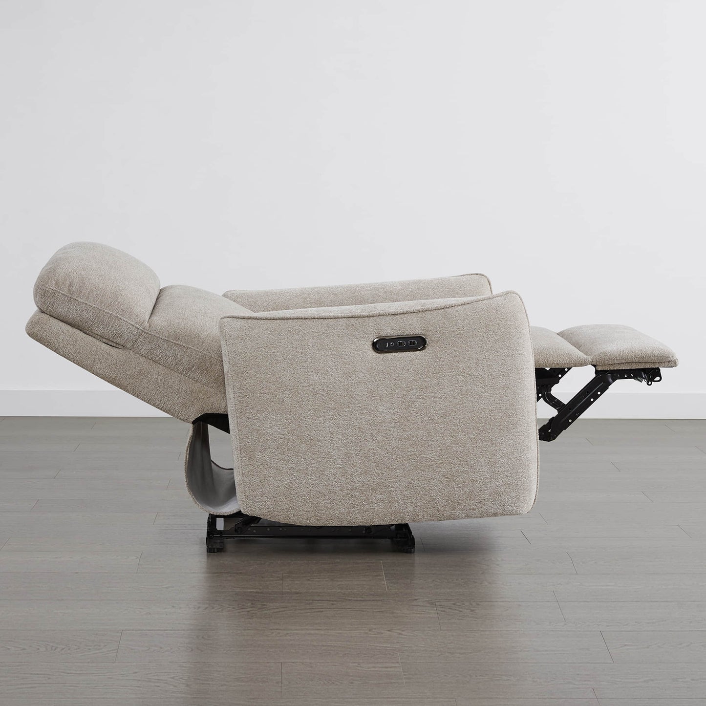 Lay-Flat Power Recliner with Adjustable Headrest