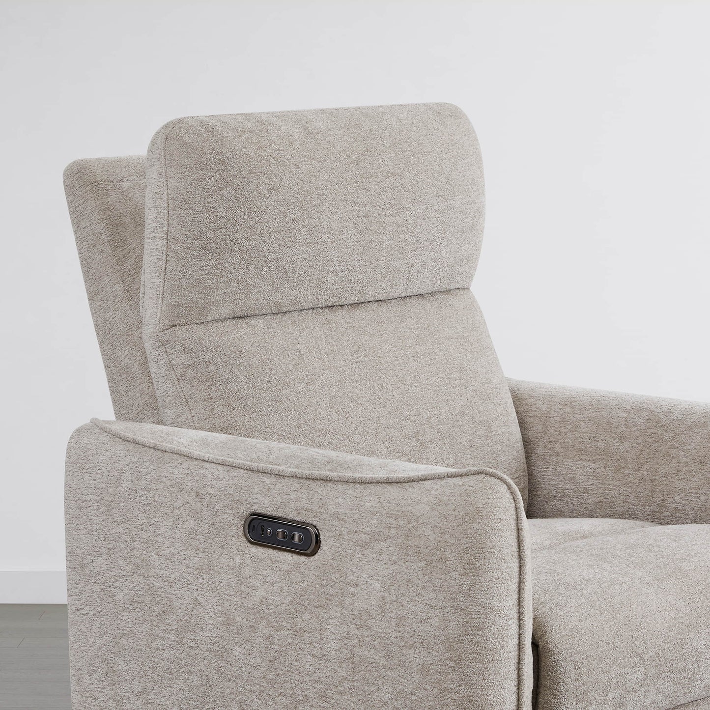 Lay-Flat Power Recliner with Adjustable Headrest