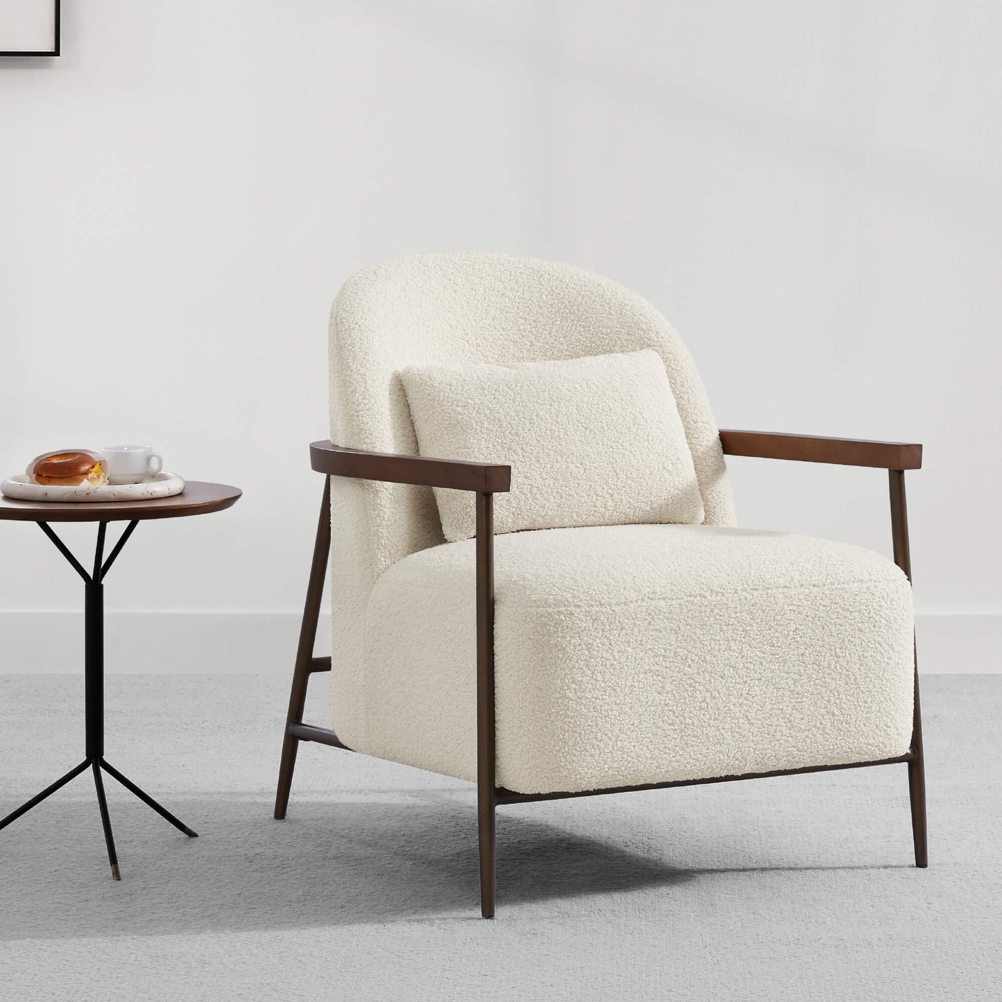 Modern Accent Chair with Curved Backrest