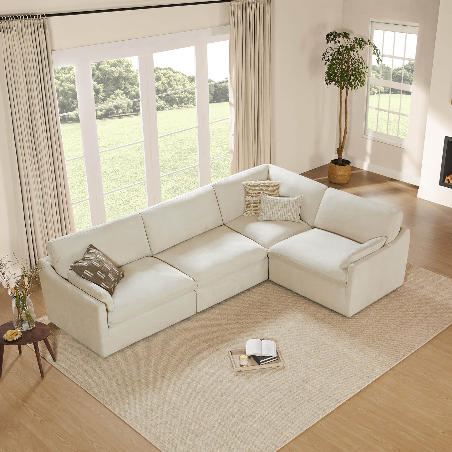 Modular 4-Seater Sofa-Chaise with Angled Design