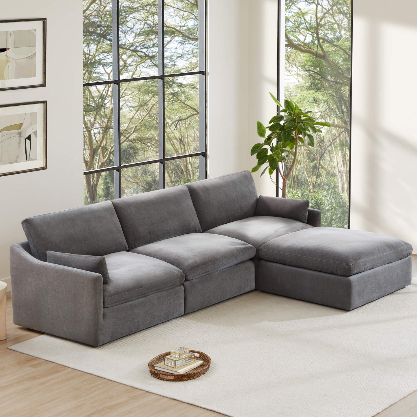 Modular 4-Seater Sofa-Chaise with Angled Design