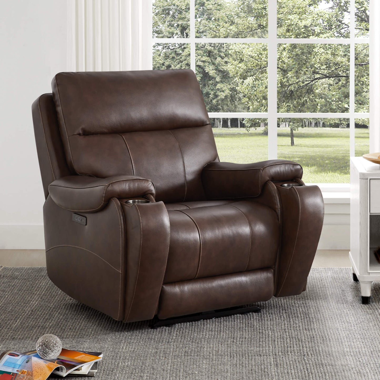 Recliner in Genuine Leather with Power Headrest