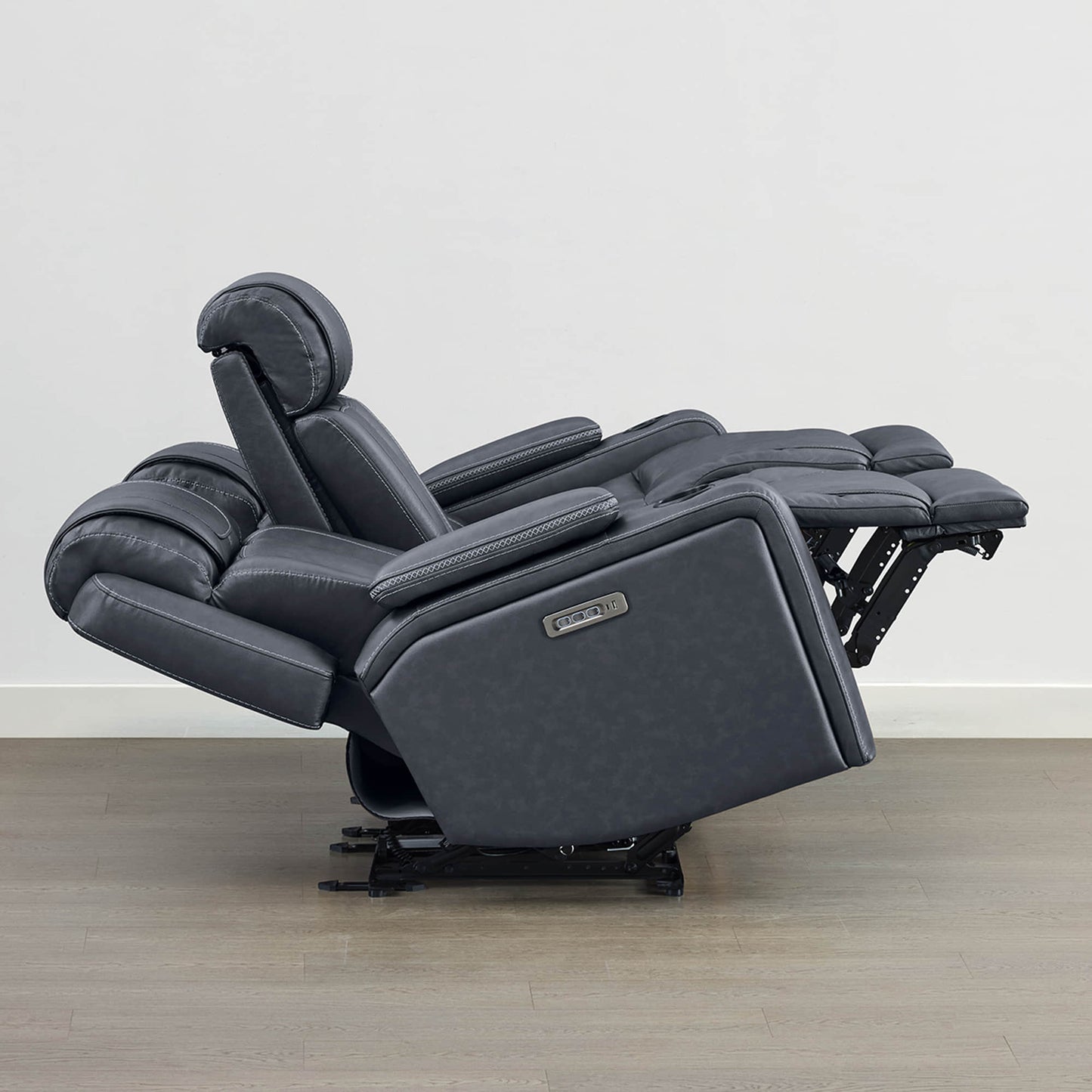 Reclining Sofa in Sable with Zero-Gravity Mechanism