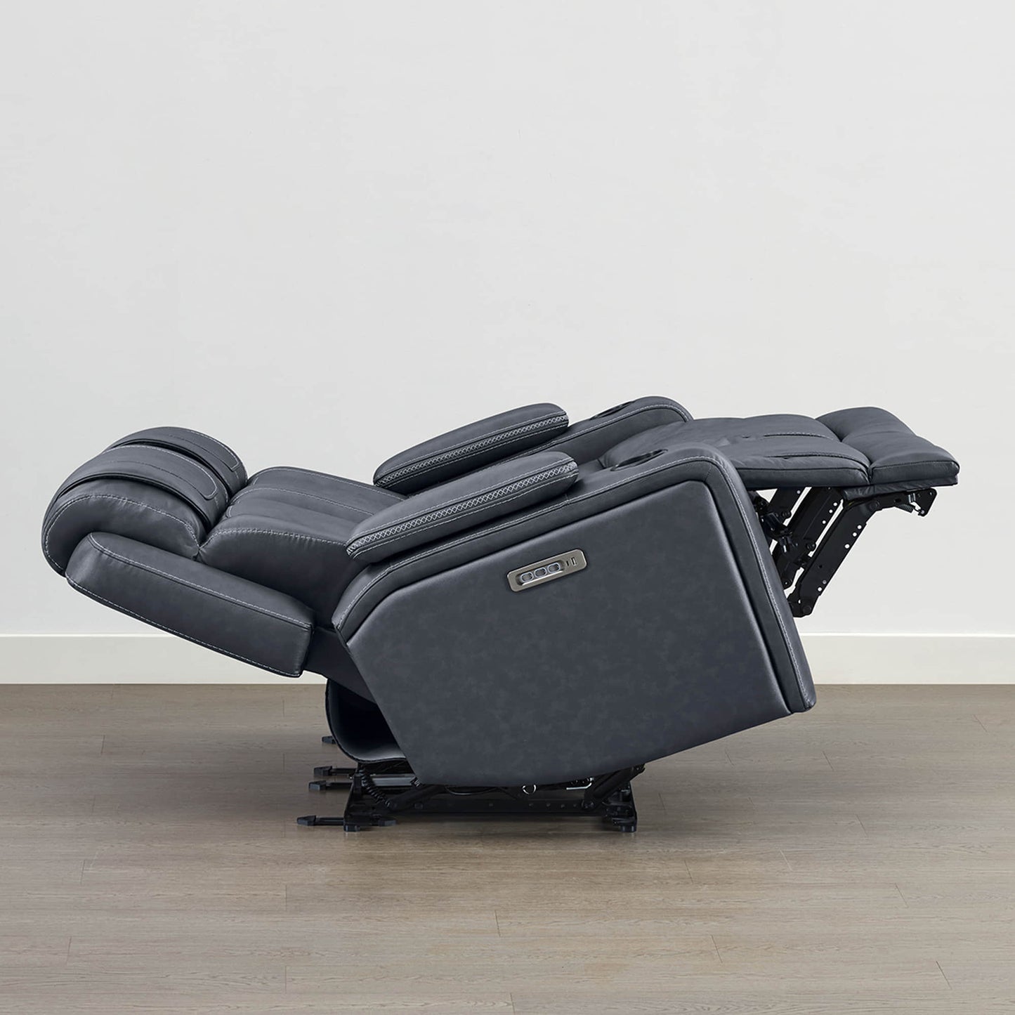 Reclining Sofa in Sable with Zero-Gravity Mechanism