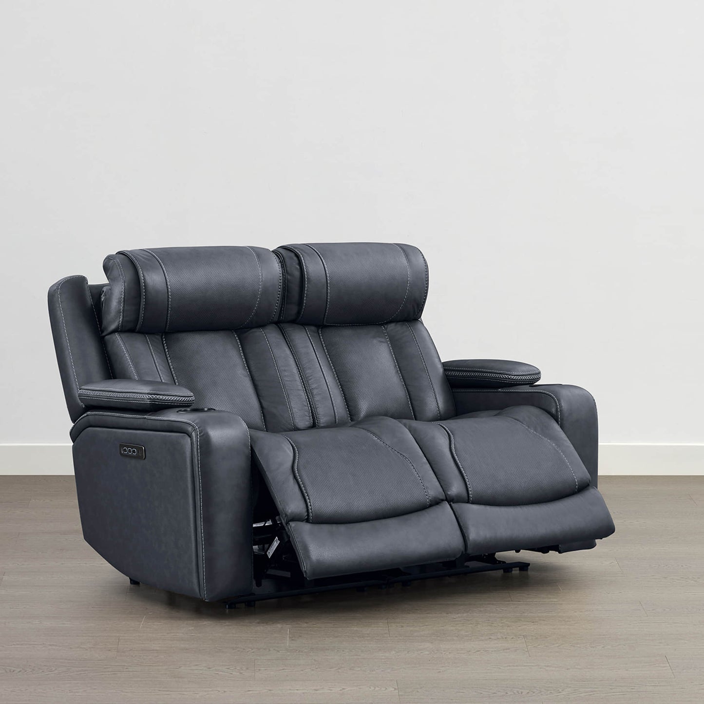 Reclining Sofa in Sable with Zero-Gravity Mechanism
