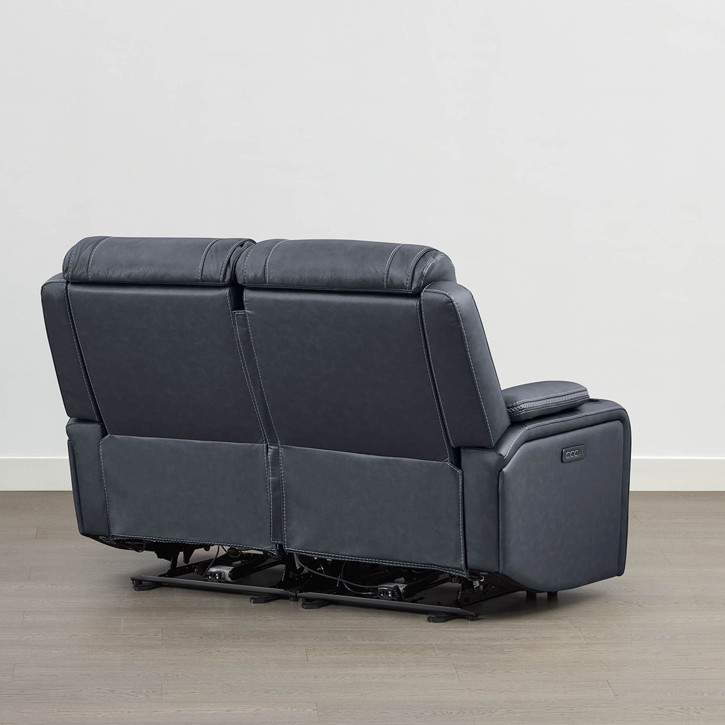 Reclining Sofa in Sable with Zero-Gravity Mechanism