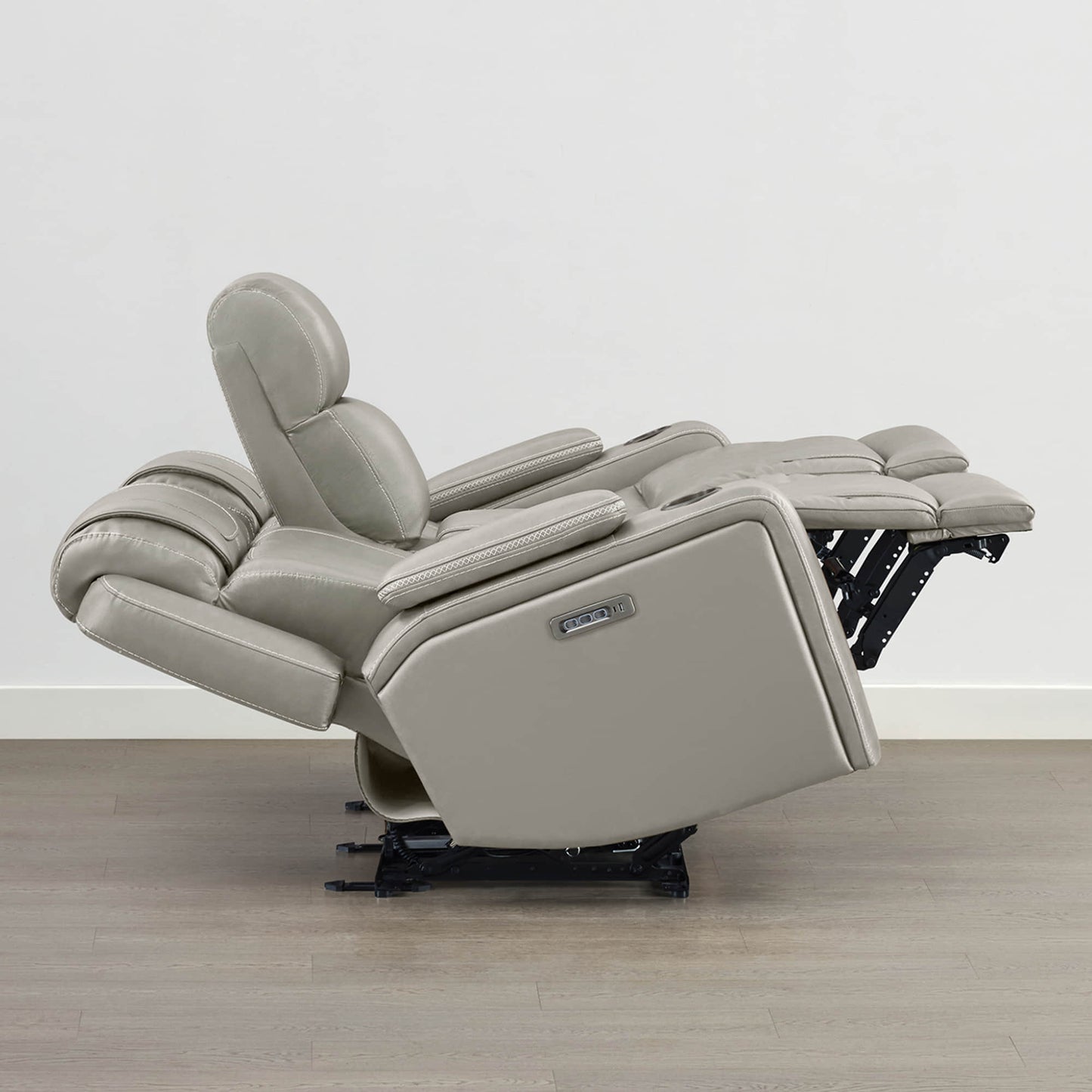 Reclining Sofa in Sable with Zero-Gravity Mechanism