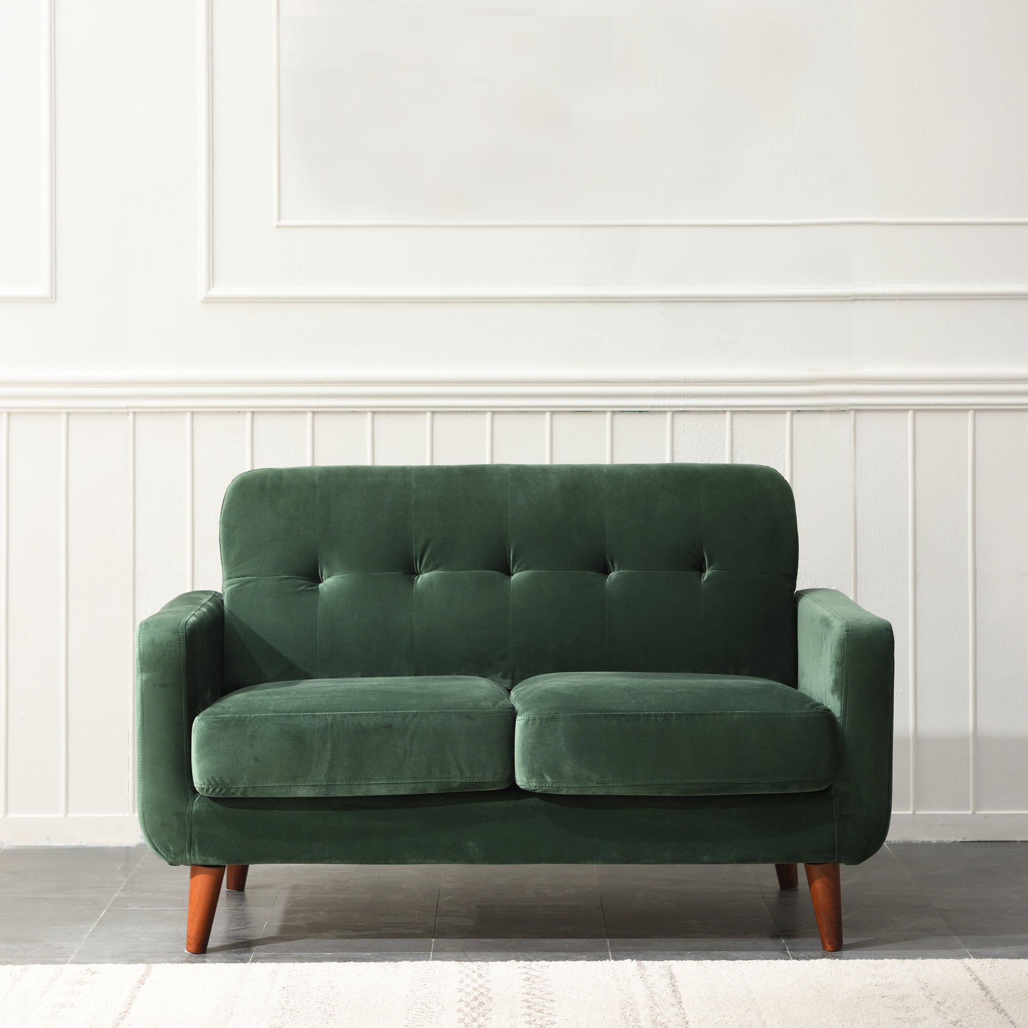 Sofa in Green Velvet with Sleek Armrests