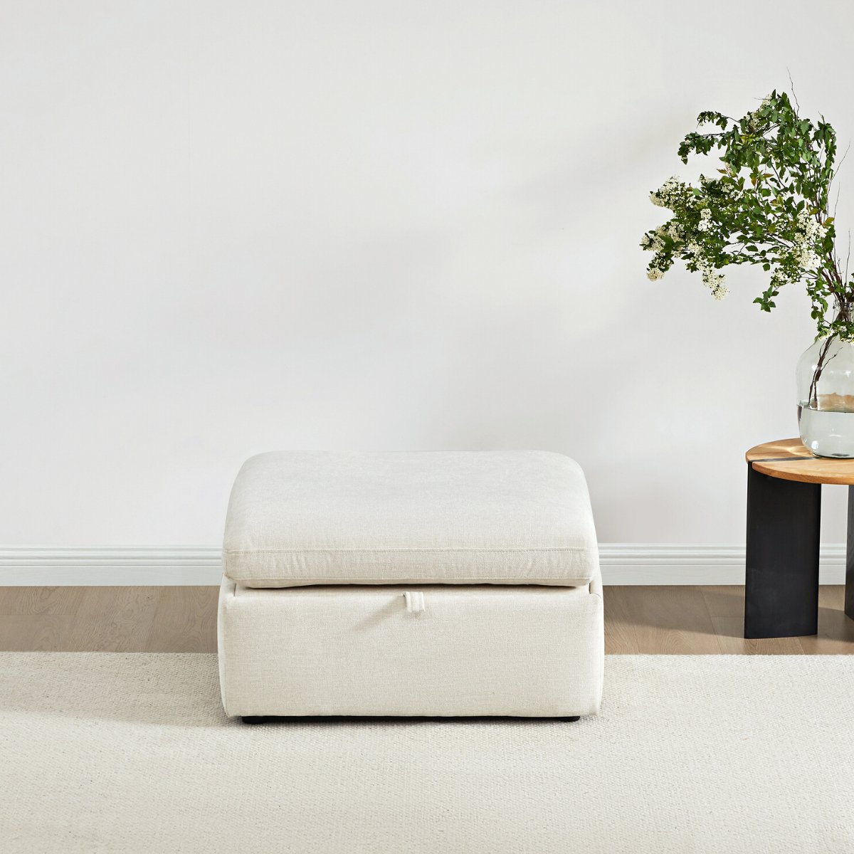 Storage Ottoman with Tufted Top Design