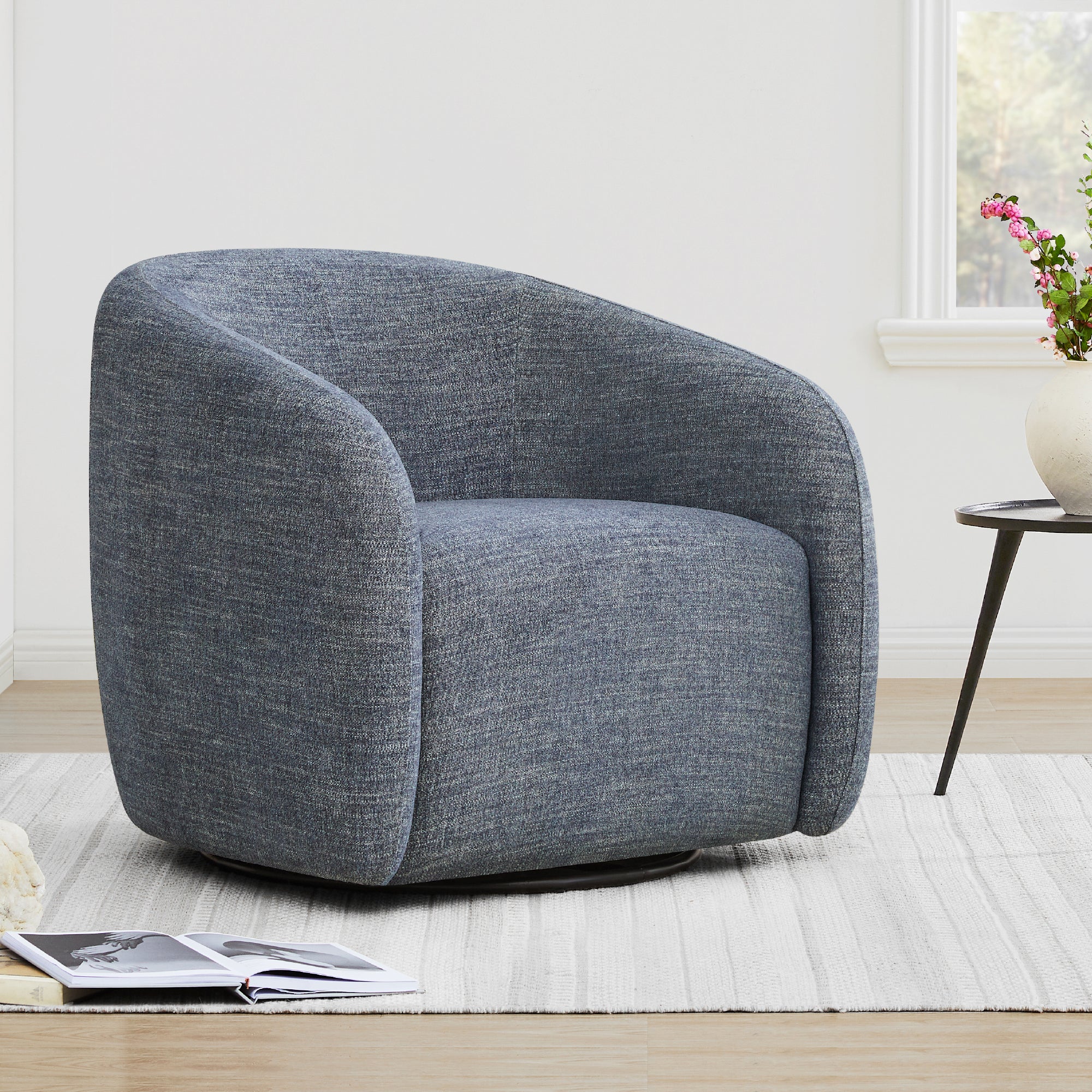 Swivel Accent Chair in Bella Fabric