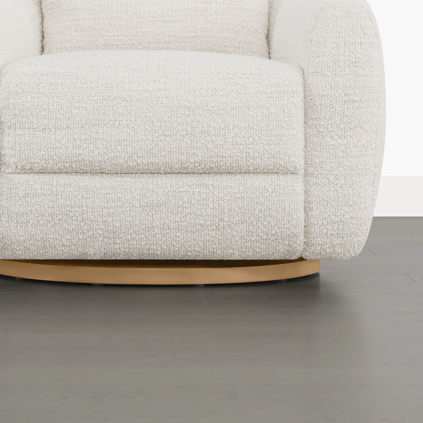 Swivel Accent Chair in Genuine Leather with Modern Design