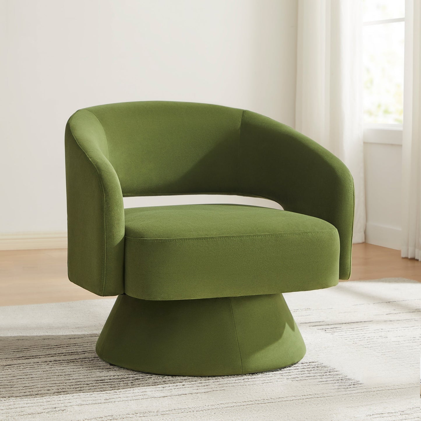 Swivel Accent Chair in Soft Velvet