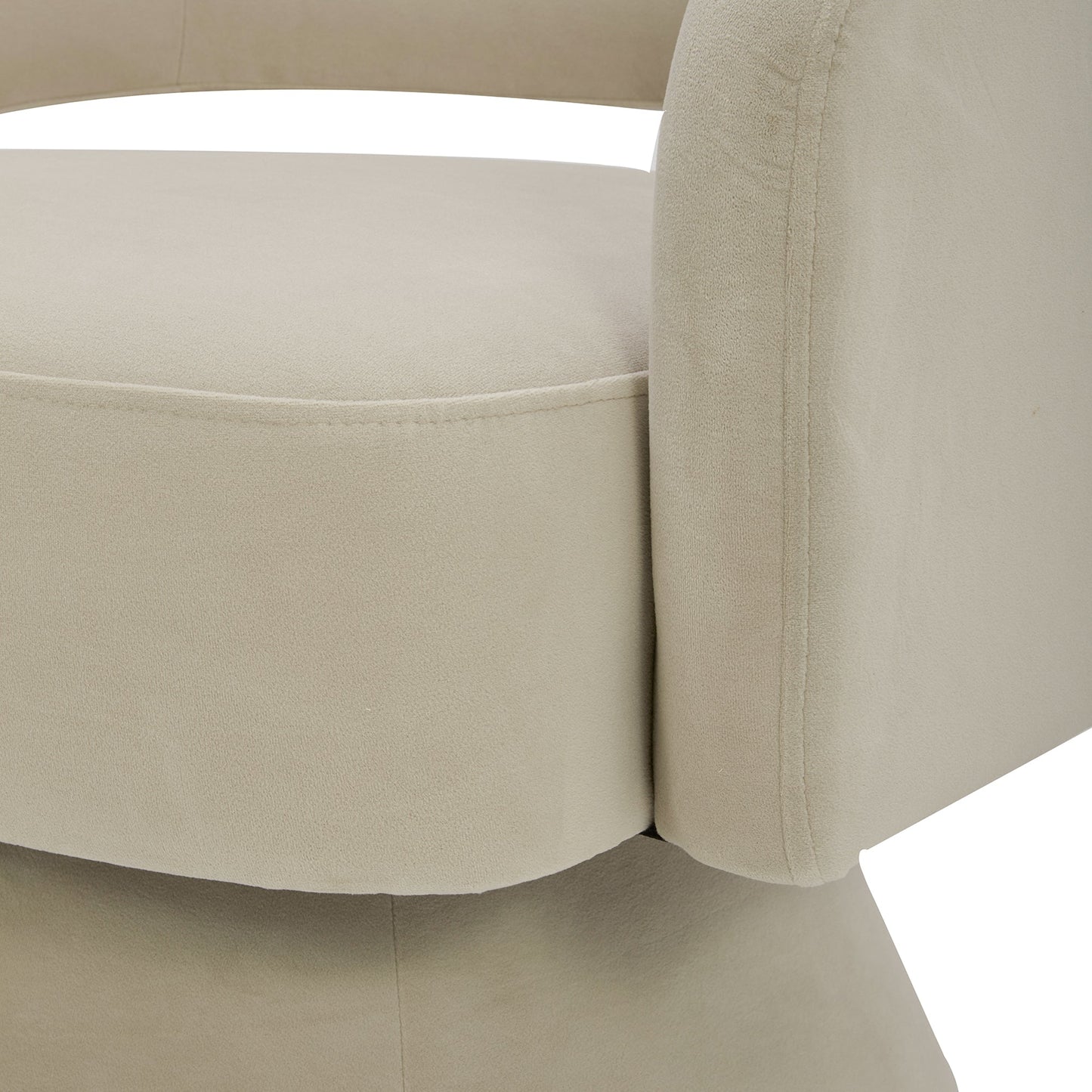 Swivel Accent Chair in Soft Velvet