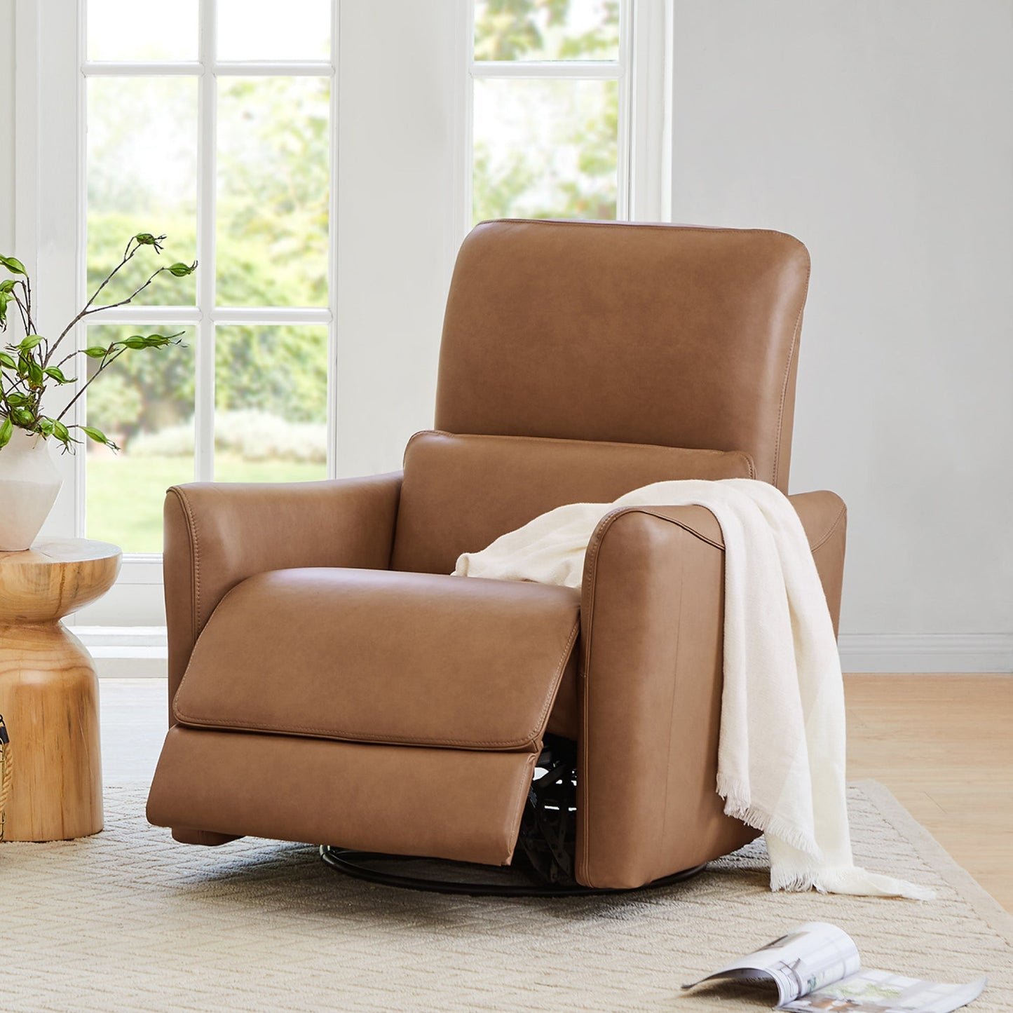 Swivel Nursery Glider Recliner with Power Recline