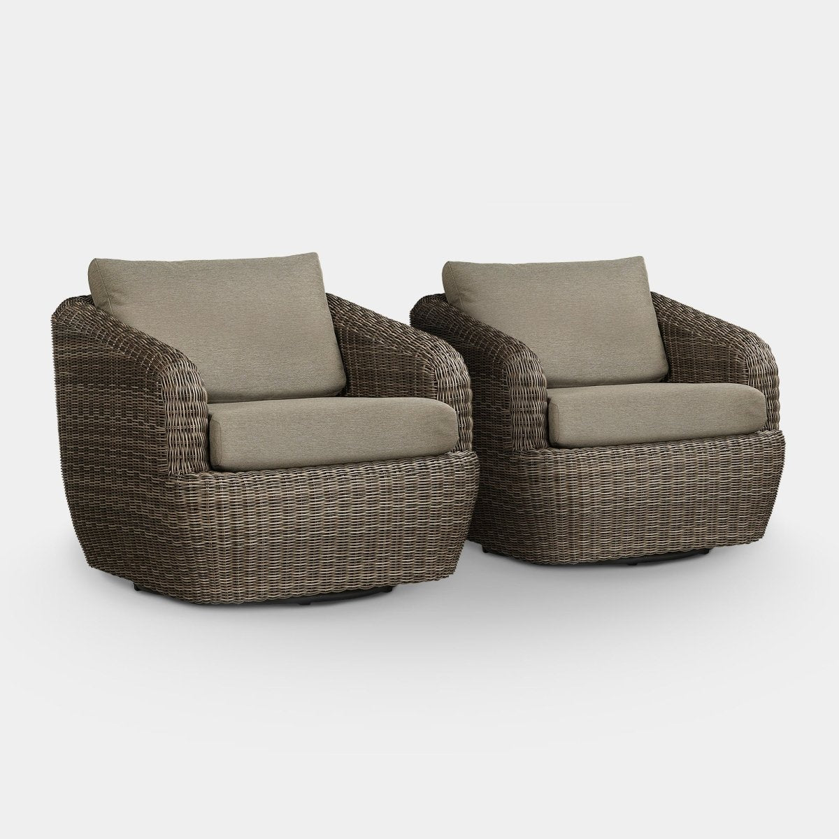 Wicker Outdoor Conversation Set with Cushioned Seating