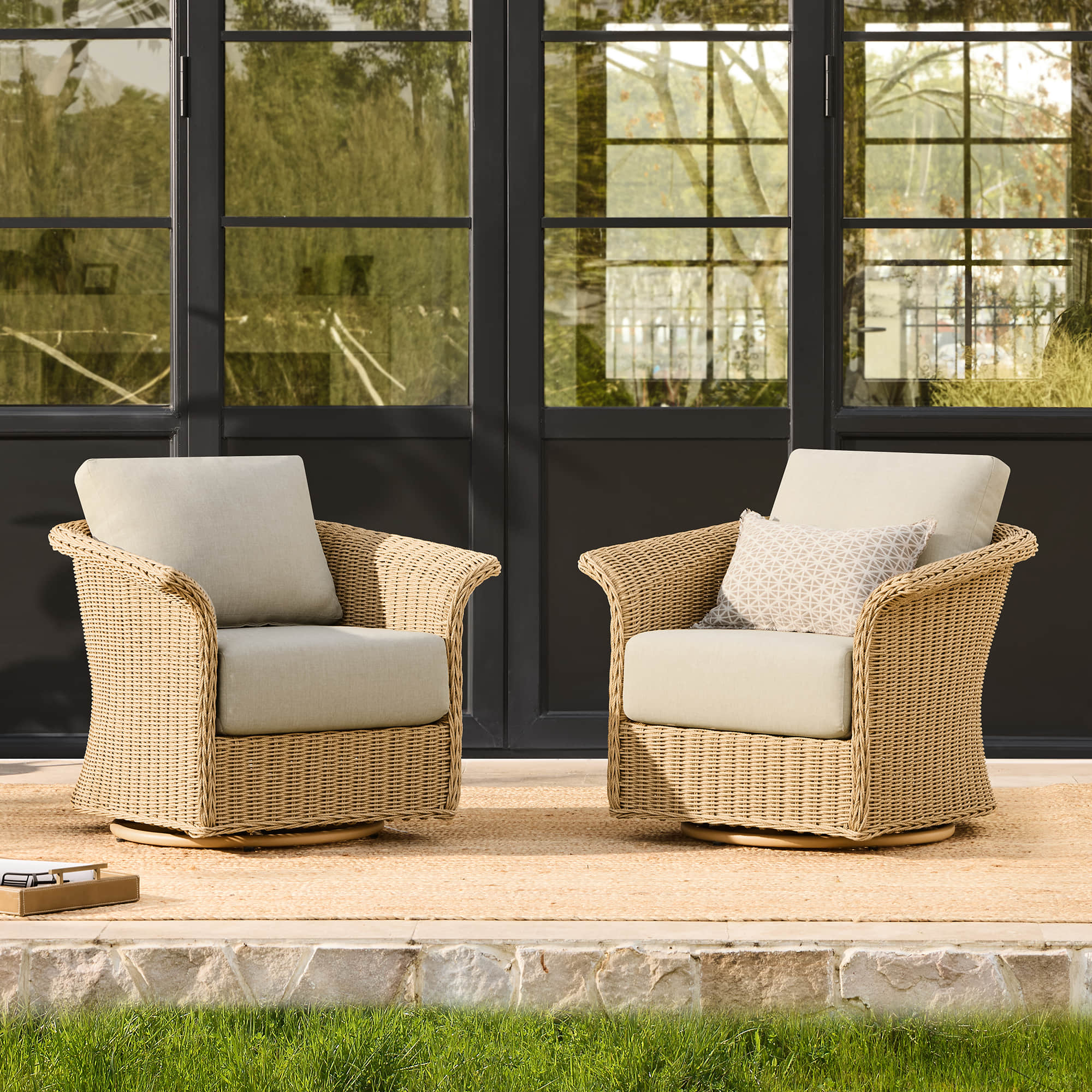 Wicker Woven Outdoor Swivel Chair Set of 2