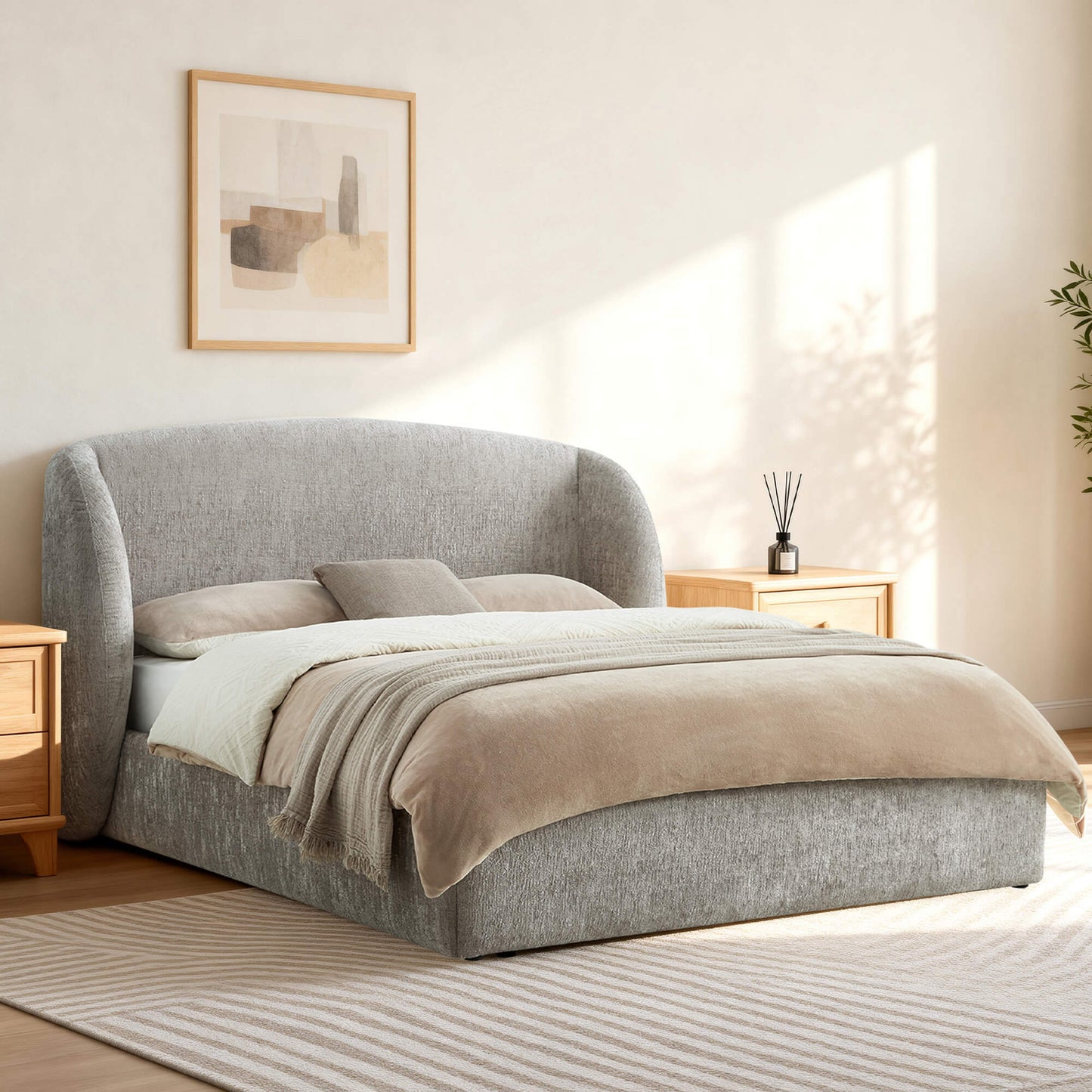 Wingback Upholstered Storage Bed with Tufted Detail